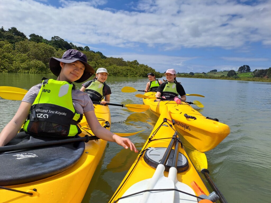 students kayaking for william pike challenge
